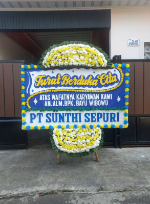Papan Bunga Duka di Sekaran