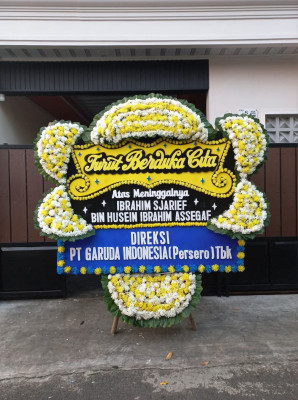 Papan Bunga Duka di Sekaran