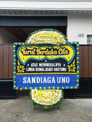 Papan Bunga Duka di Sekaran